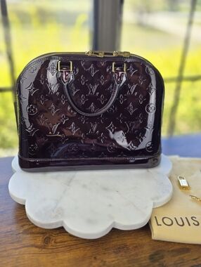 Louis Vuitton Alma PM Amarante Monogram Vernis Patent Leather Bag
